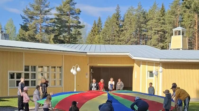 lapsia, leikkivarjo, vinnurva